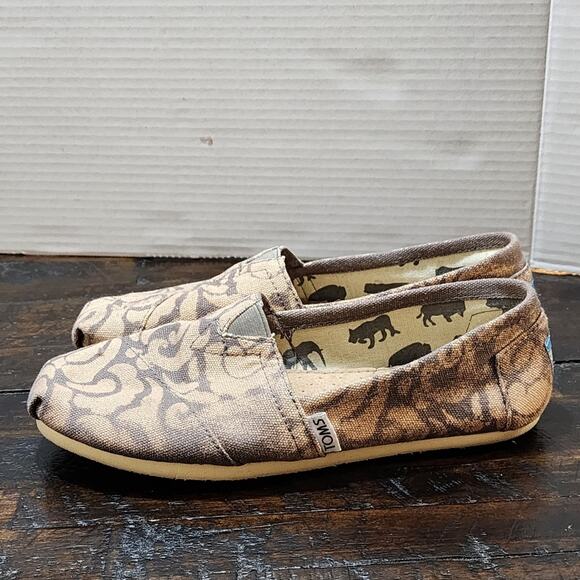 Toms‎ team and brown floral sneakers size 7 - Picture 3 of 6